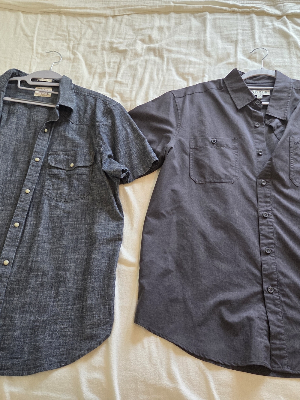Lucky Brand Men's Short-Sleeve Button Down Shirt in Charcoal and Dark Gray